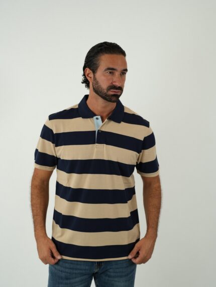 Polo de Malha Piqué Às Riscas Largas – Disponível em 3 Cores