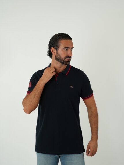 Polo Piqué Desportivo com Vivos Contrastantes – Disponível em 4 Cores